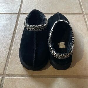 Ugg Taz